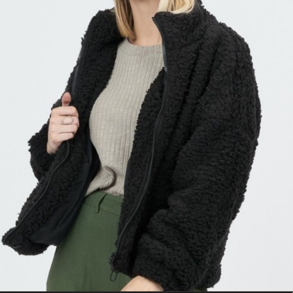 Fuzzy Teddybear Jacket‎ - Picture 6 of 13